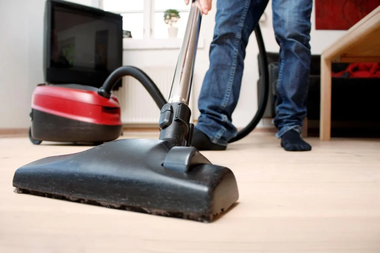 Carpet cleaners at work in Soquel, CA