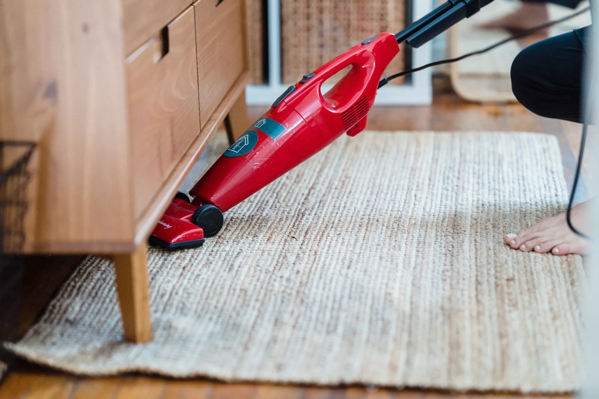 Time to Get Your Area Rug Professionally Cleaned? Look for These Signs